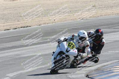 media/Nov-01-2025-CVMA (Sat) [[fc0f7531b8]]/Race 9-Amateur Supersport Middleweight/